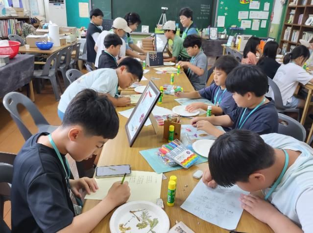 영덕교육지원청, 여름방학 주말 숲속 독서 캠프 운영