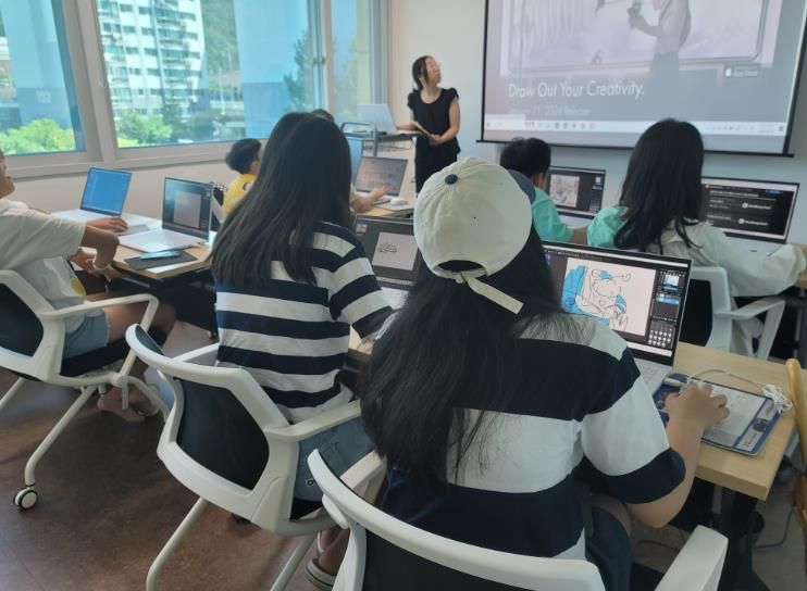 나만의 창작 캐릭터, 인스타툰 그리기