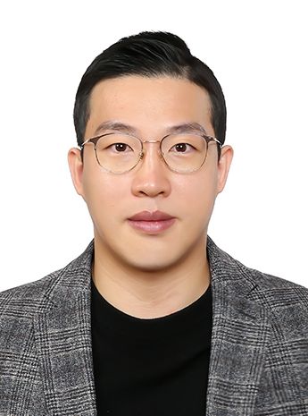 포항시 도시계획과 소속 이승률 주무관은 지난 21일 경상북도경찰청으로부터 감사장을 받았다