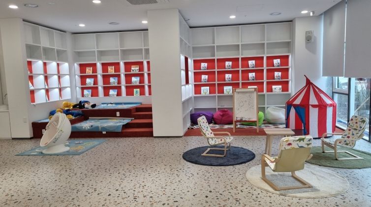 책으로 돌보고 문화로 키운다, 작은도서관 돌봄 시작